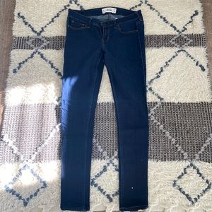 HOLLISTER SKINNY JEANS
